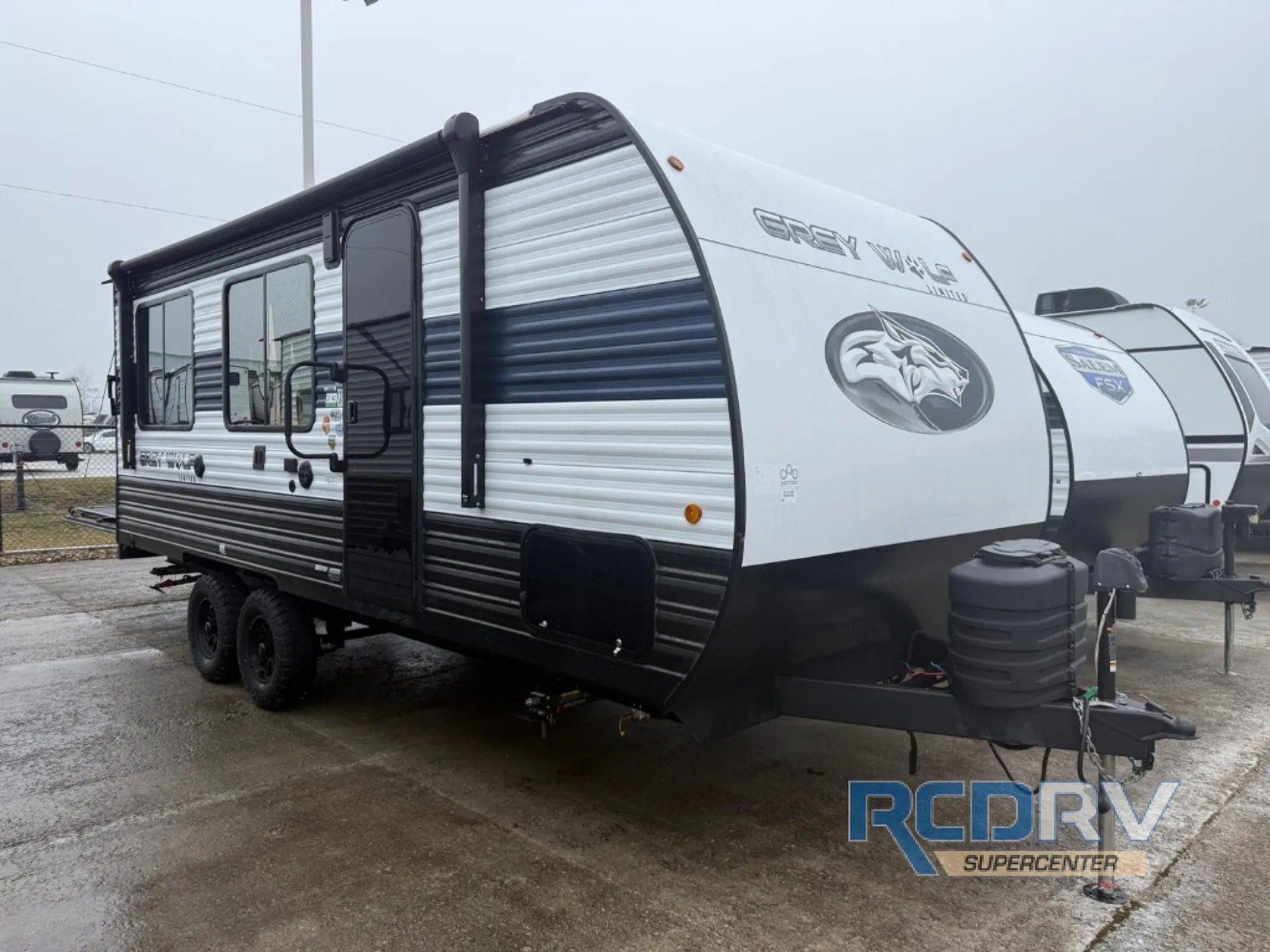 2024 Forest River Cherokee Grey Wolf Black Label 18RRBL - Photo 4