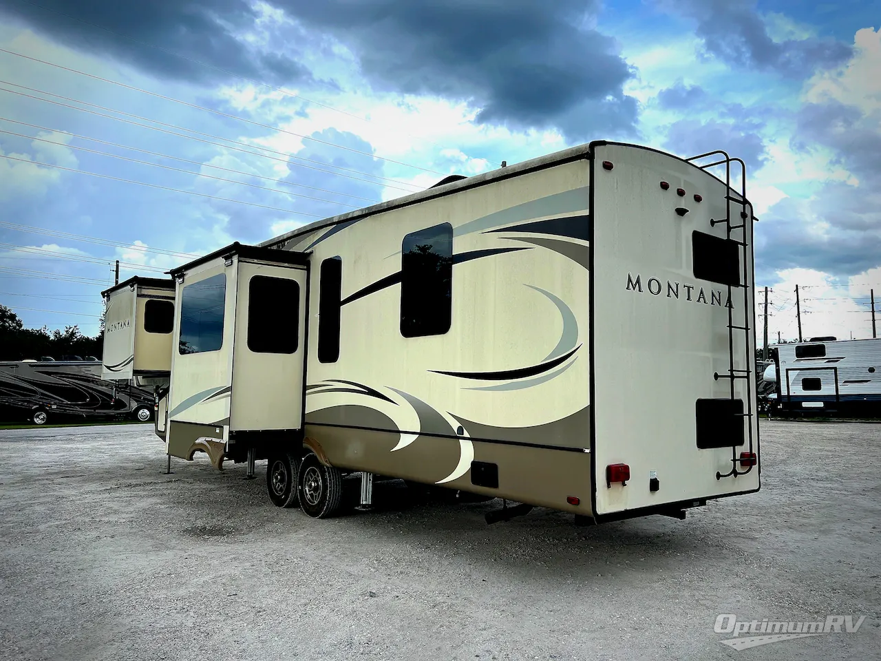 2018 Keystone Montana 3700LK - Photo 3