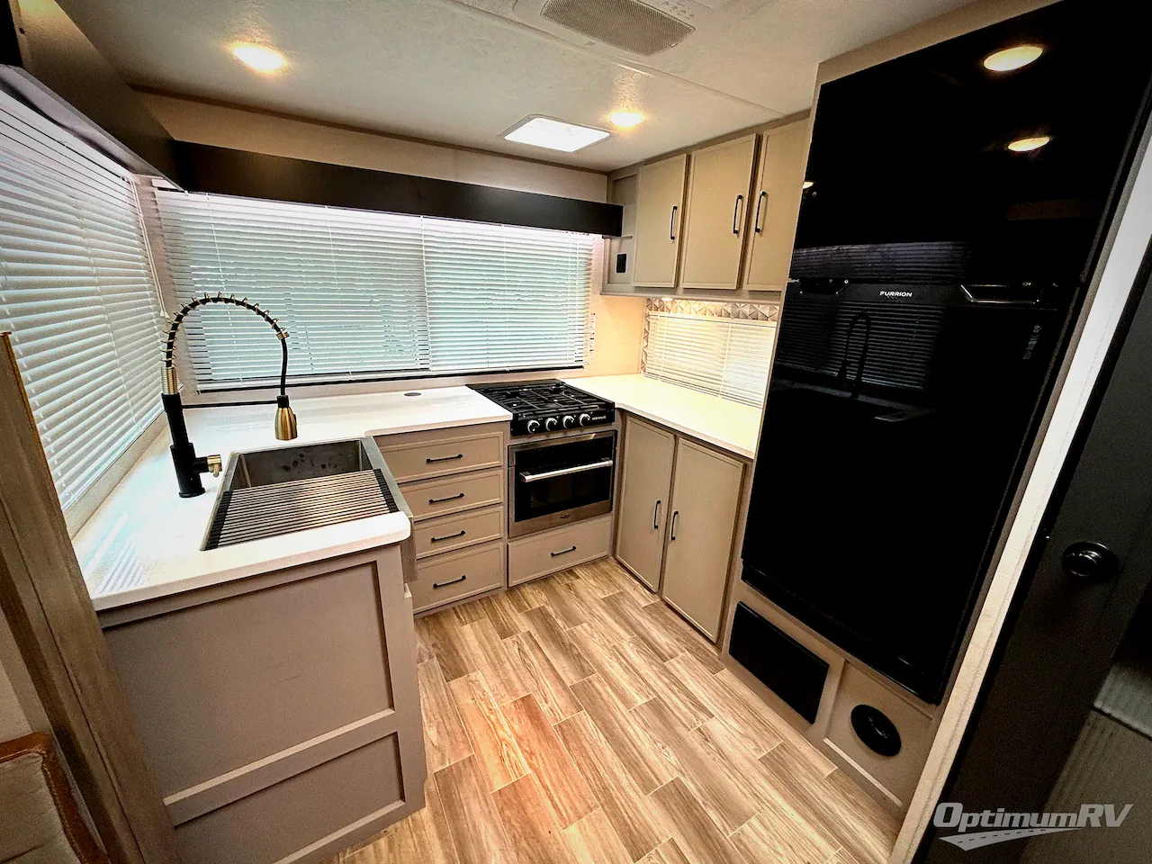 2025 Forest River Vibe 3400SB — Photo 6