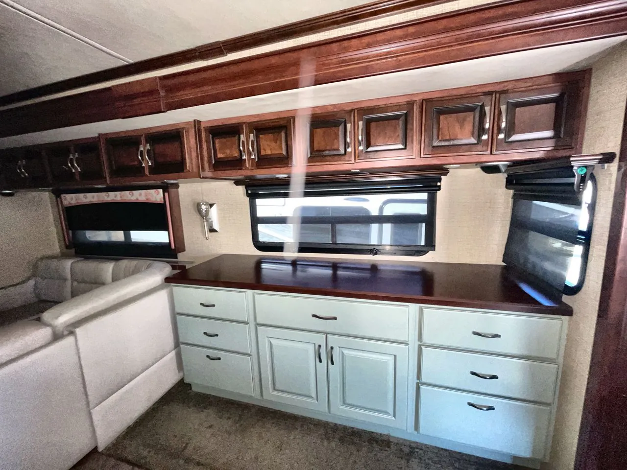 2017 Fleetwood Pace Arrow LXE 38K - Photo 4