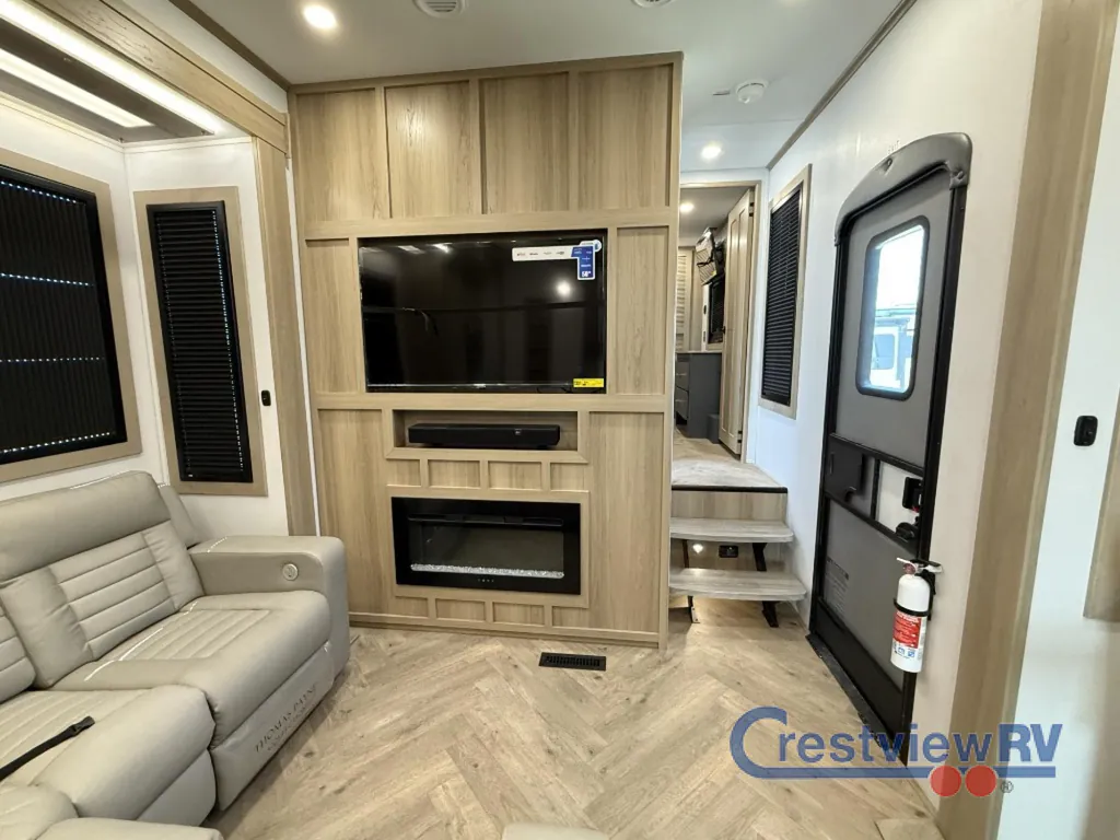 2026 Keystone Raptor 433, Photos photo 10