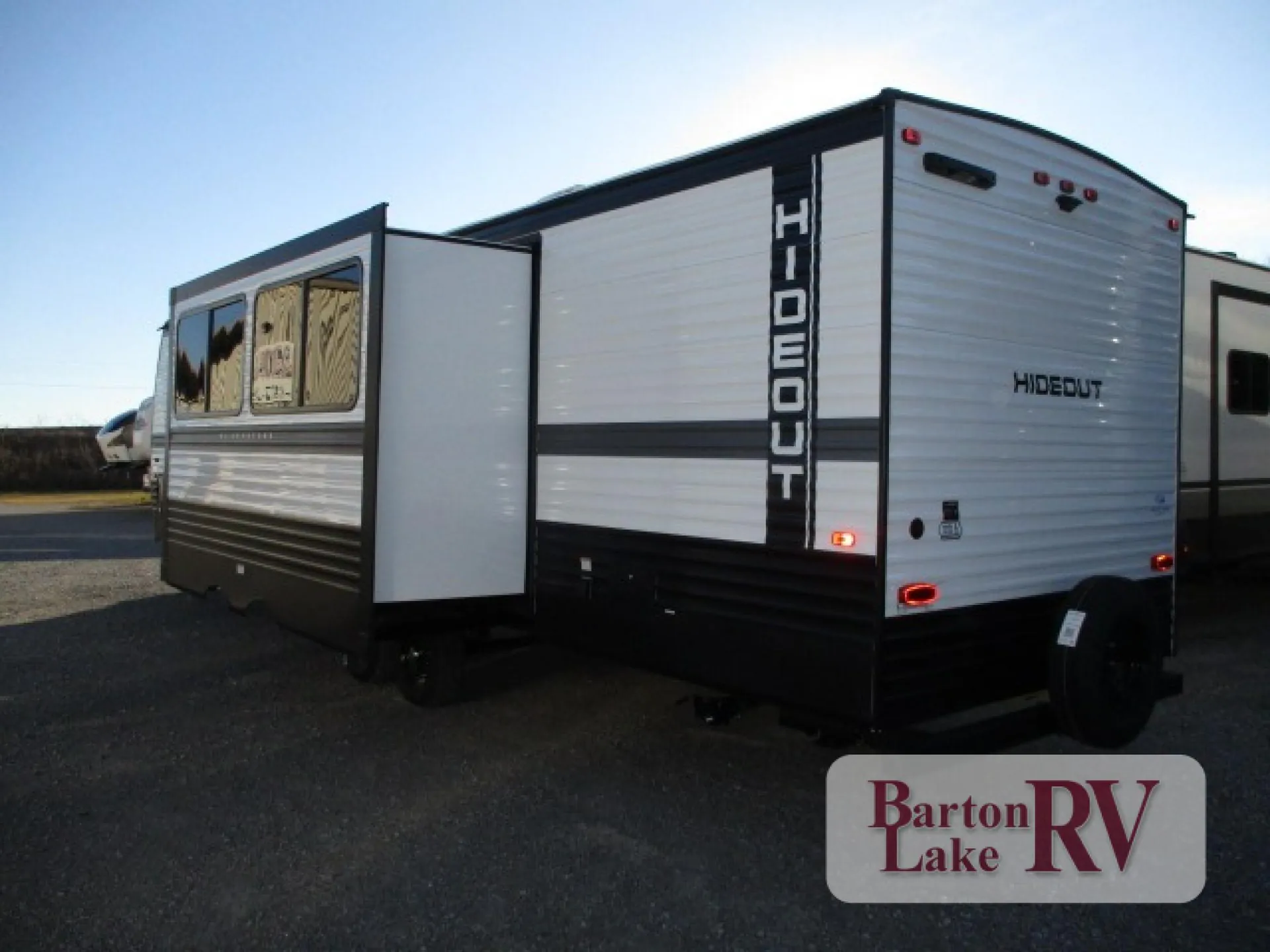2024 Keystone Hideout 31DBS - Photo 4