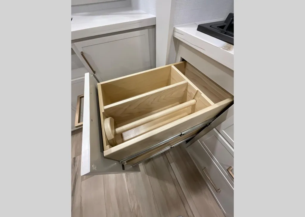 2026 Brinkley Model I 280, Photos photo 17