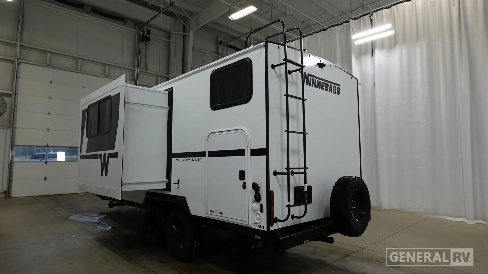 2027 Winnebago Micro Minnie 2200FBH - Photo 4