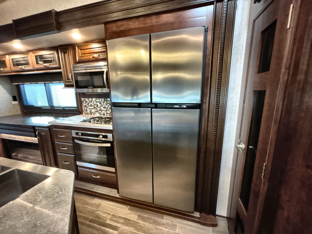 2018 Jayco Pinnacle 36FBTS, Photos photo 8