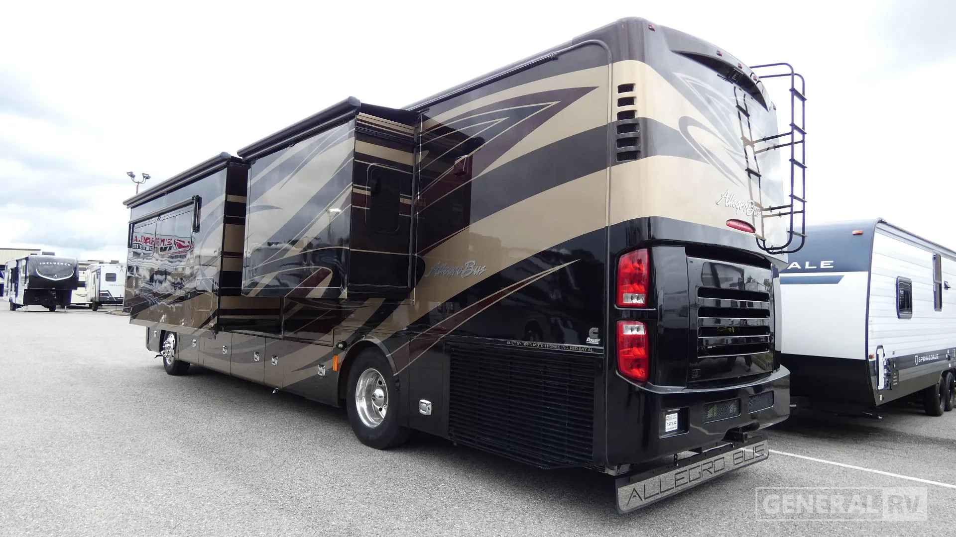 2012 Tiffin Allegro Bus 40QBP - Photo 4