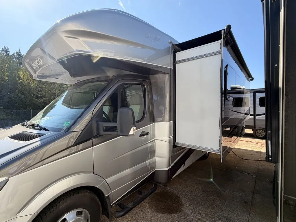 2019 Jayco Melbourne 24L - Photo 4