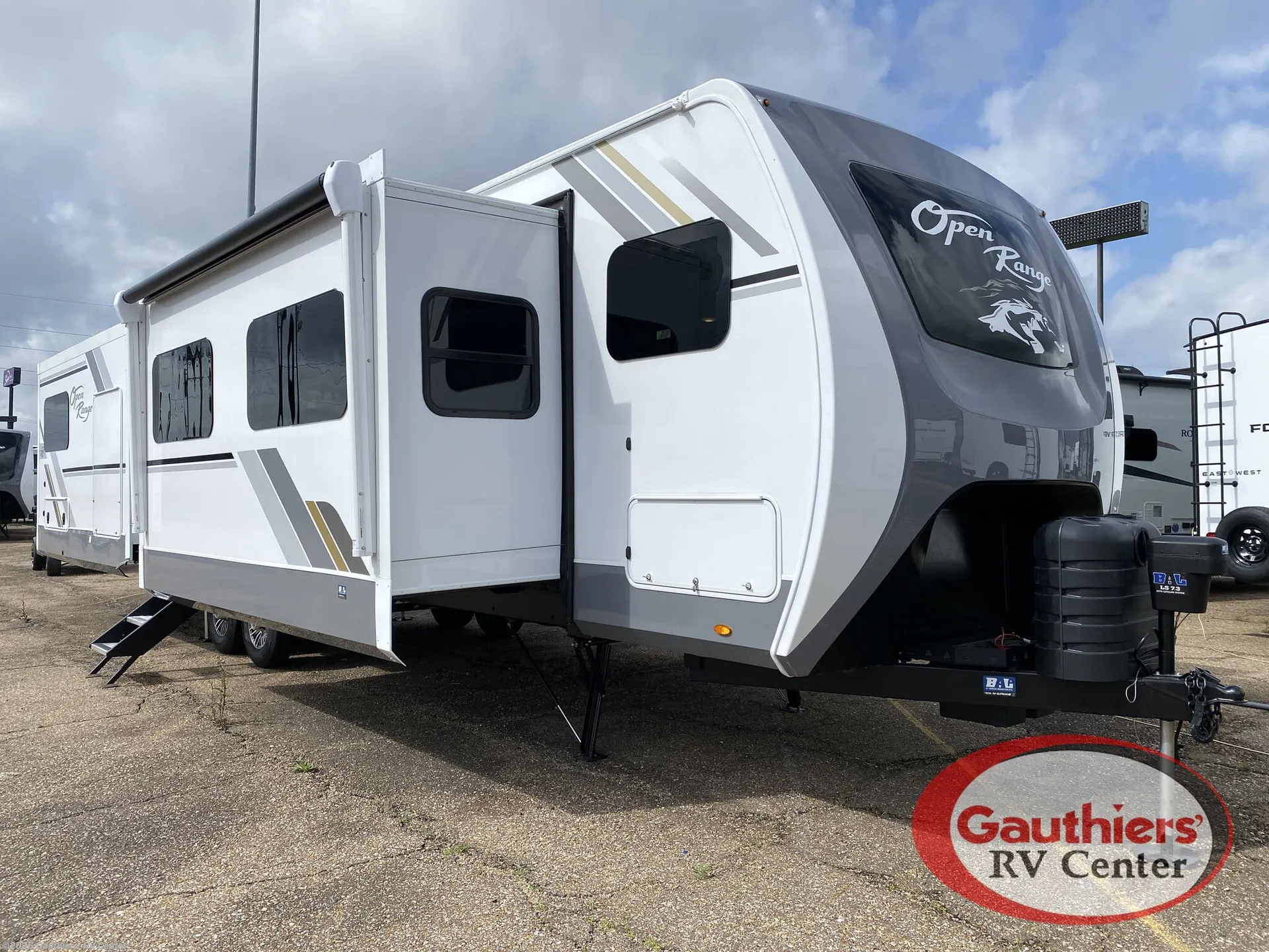 2026 Highland Ridge Open Range 335RBS dealer photo 1 from Gauthiers RV Center