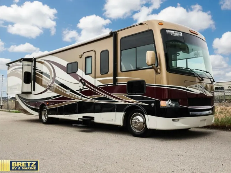 2013 Thor Motor Coach Hurricane 32A - Photo 3