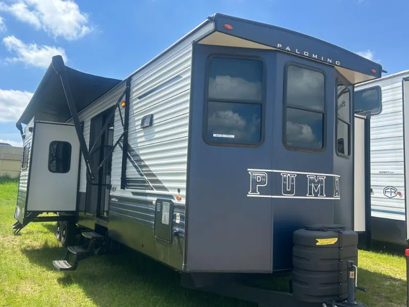2024 Palomino Puma 39FKL - Photo 2