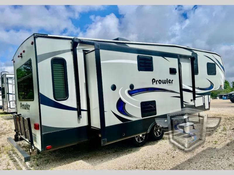 2018 Heartland Prowler Used    P293 - Photo 3