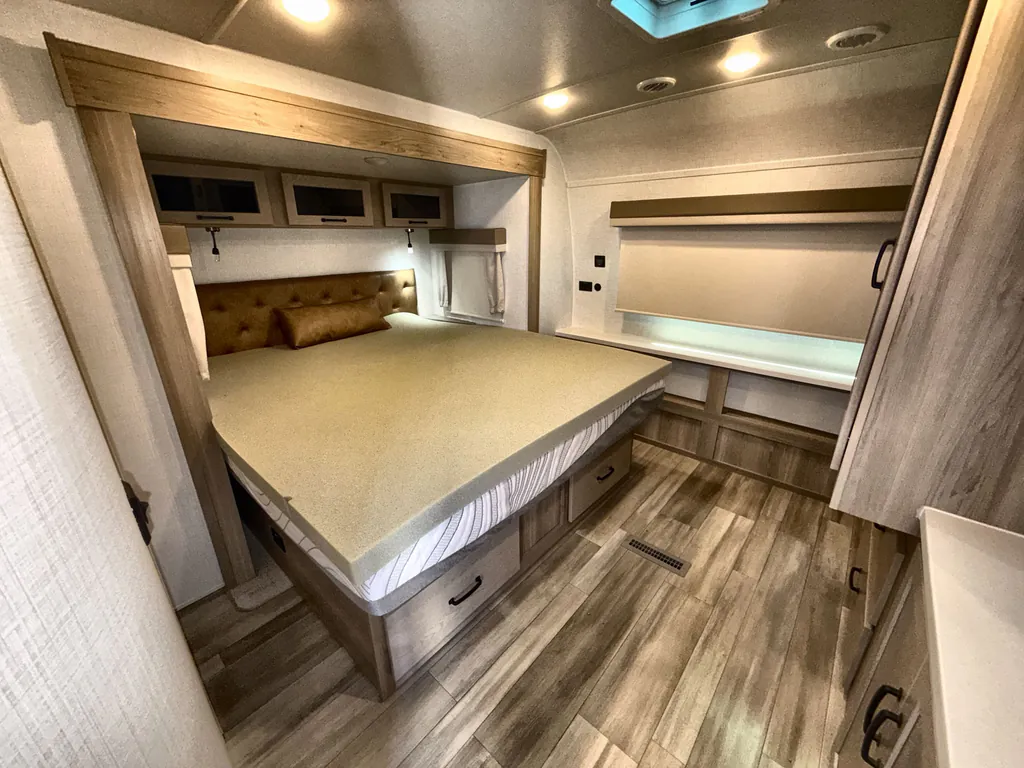 2024 Forest River Flagstaff Super Lite 29RLBS, Photos photo 15