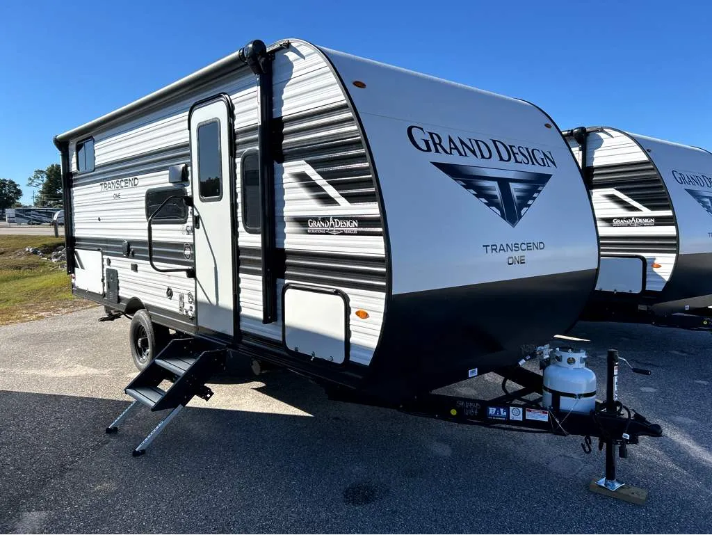 2026 Grand Design Transcend One 161BH - Photo 2