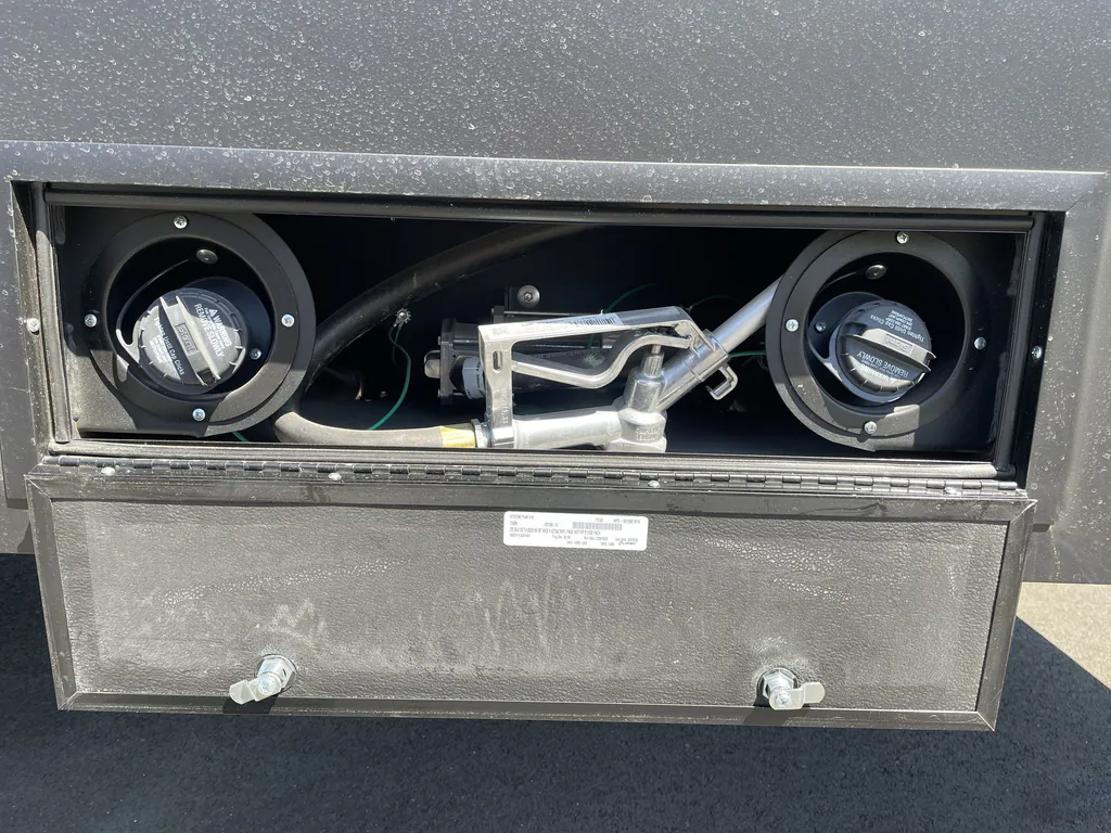 2026 Keystone Raptor 433, Photos photo 35
