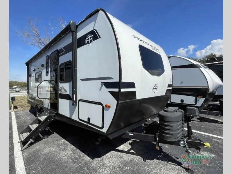 2025 Forest River Surveyor Legend 204MKLE - Photo 2