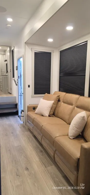 2025 Brinkley Model G 3500, Photos photo 14