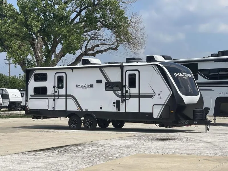2027 Grand Design Imagine 2800BH - Photo 2