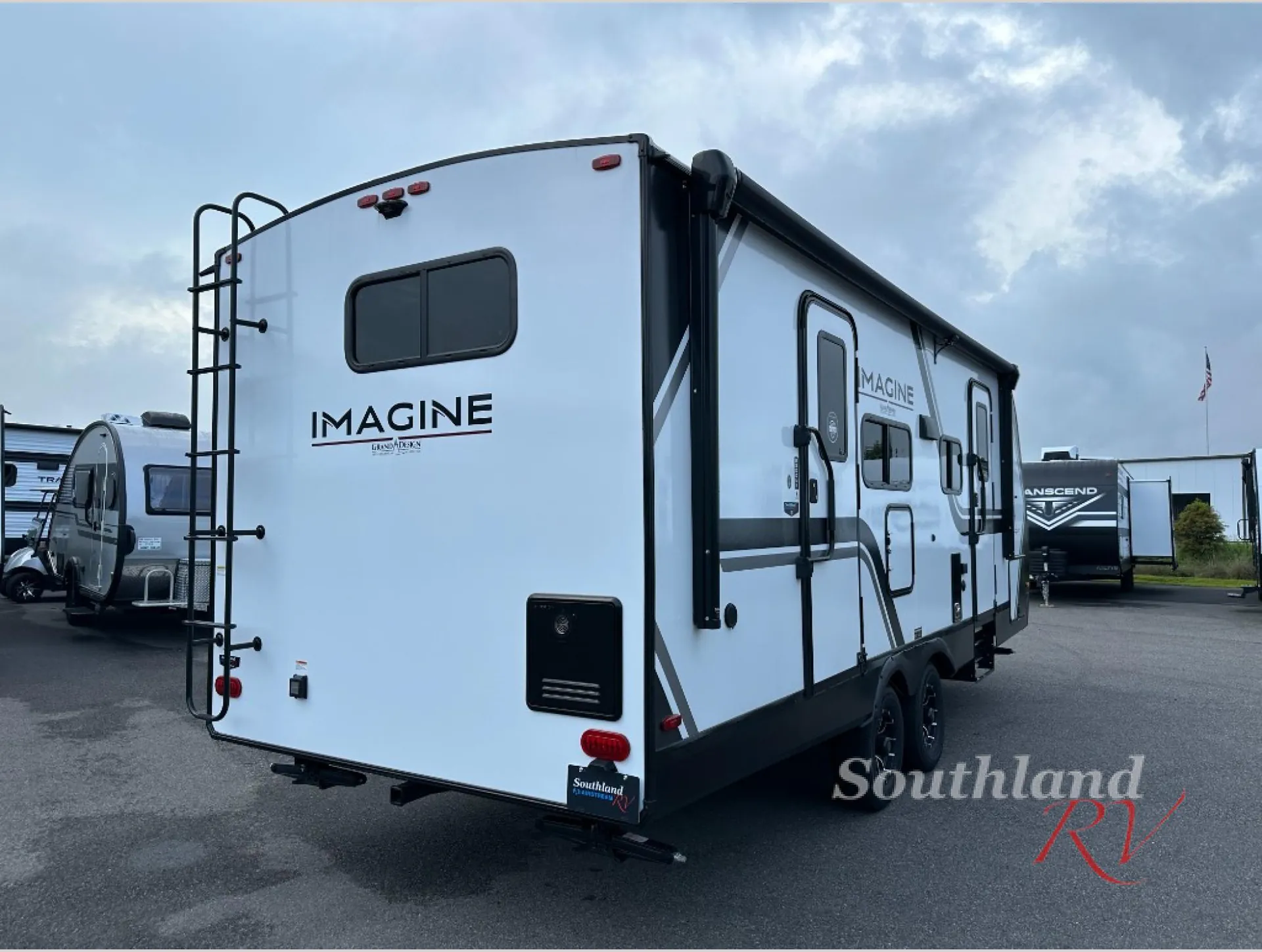2026 Grand Design Imagine 2300MK - Photo 4