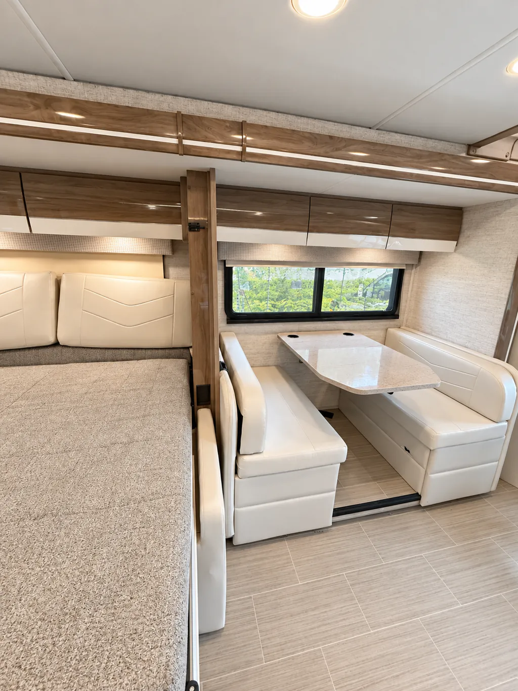 2023 Jayco Melbourne Prestige 24RP, Dining area photo 2
