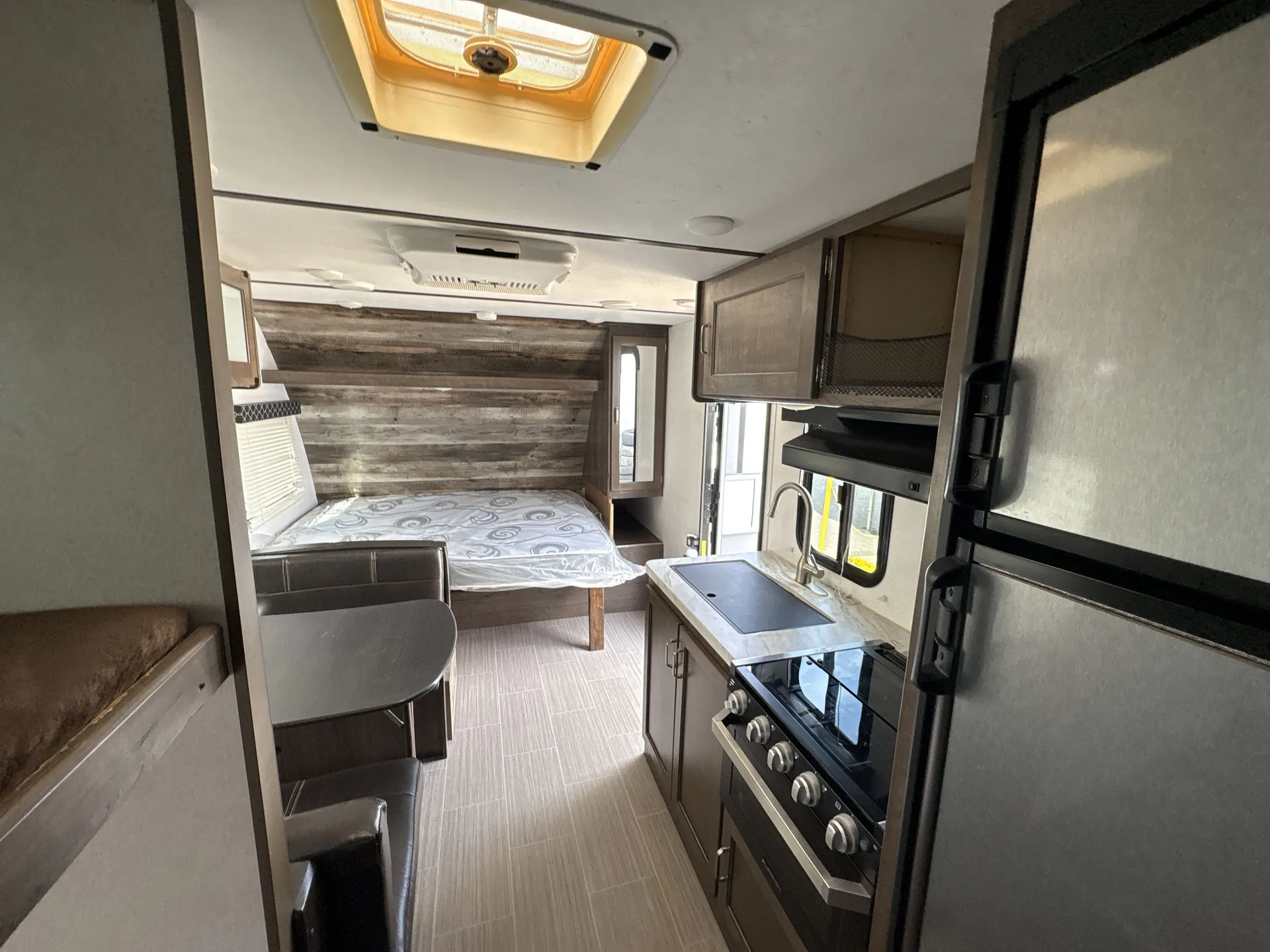 2019 Keystone Passport SL Series 175BH — living area main
