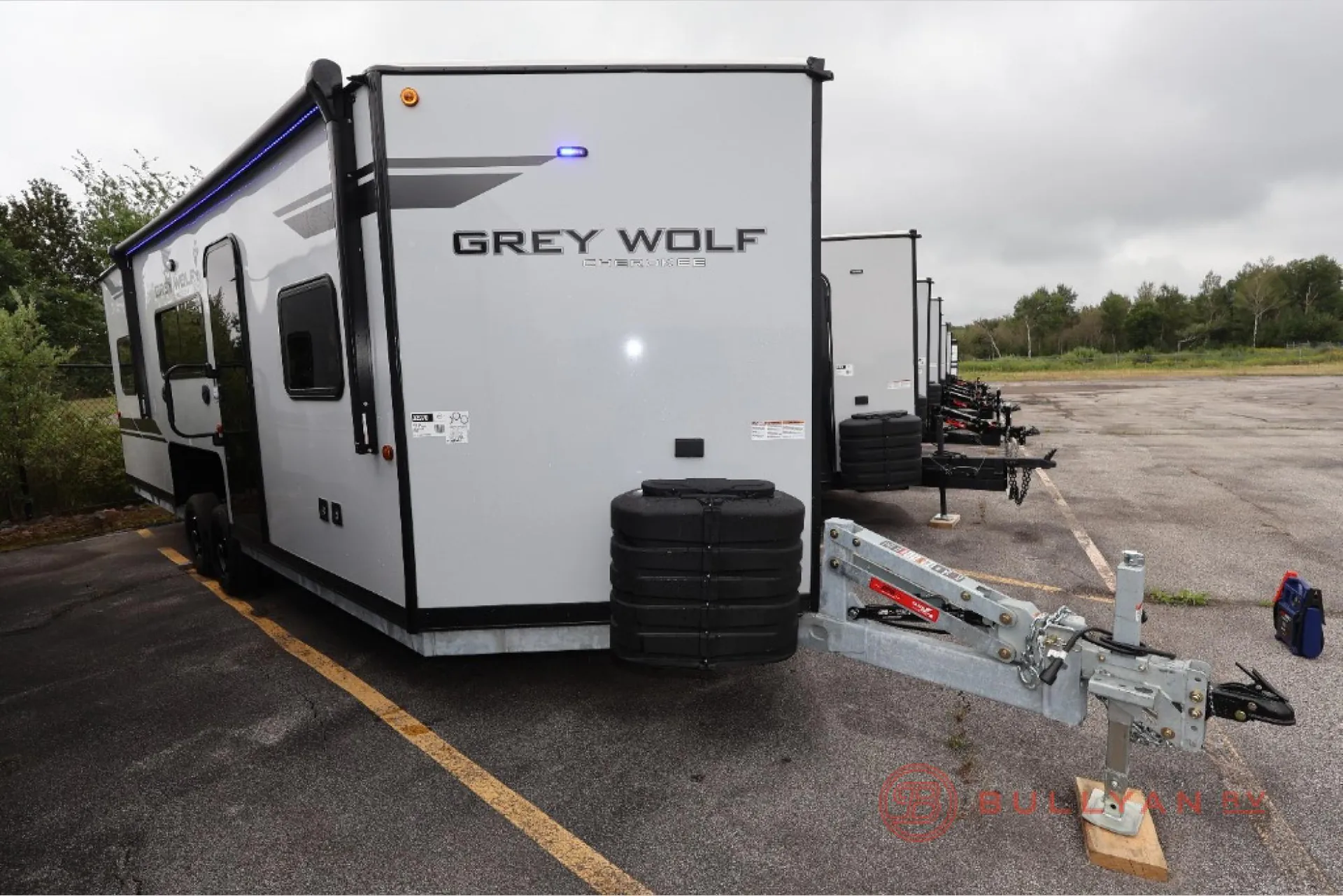 2027 Forest River Cherokee Grey Wolf 21CH - Photo 2