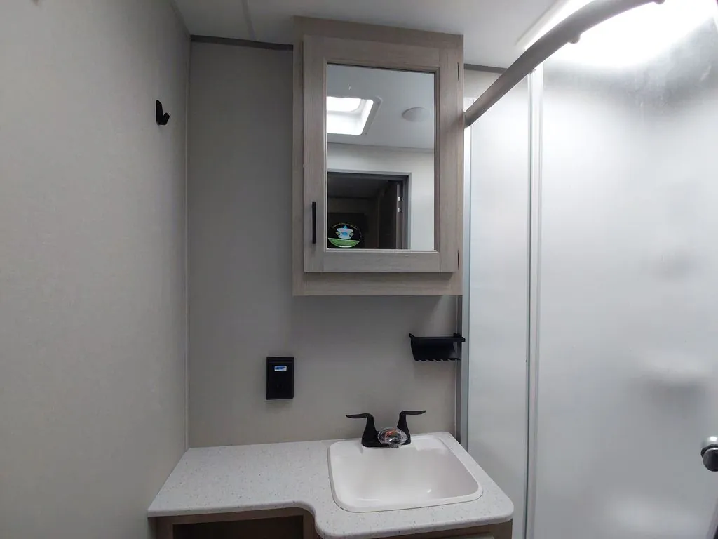 2026 Forest River Aurora 34BHTS 2 QUEEN BEDS, Photos photo 33
