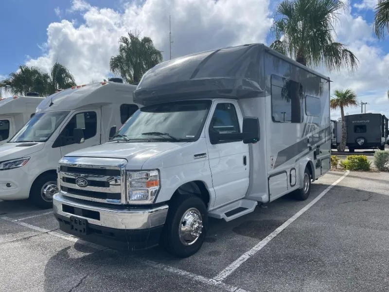 2026 Gulf Stream BT Cruiser 5210 - Photo 4