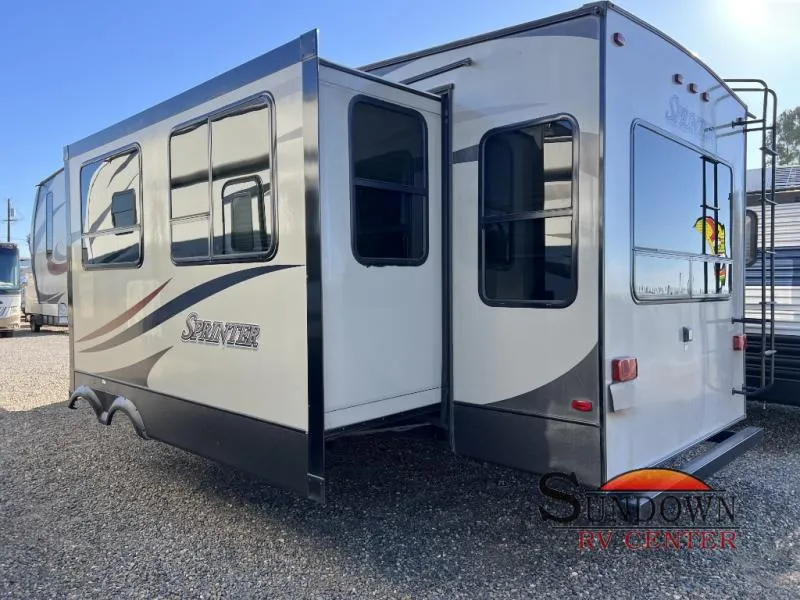 2017 Keystone RV Sprinter 269FWRLS - Photo 3