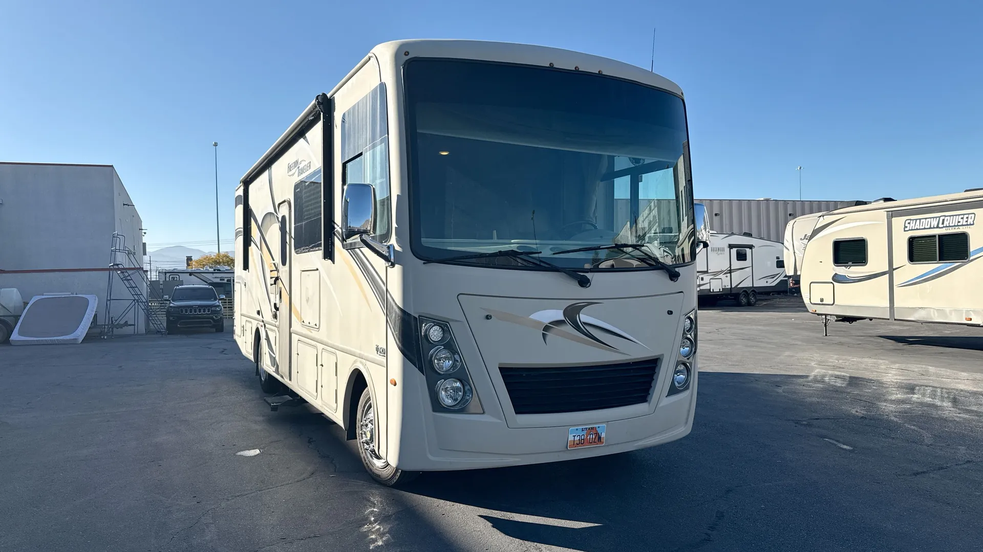 2019 Thor Motor Coach Freedom Traveler A30 - Photo 2