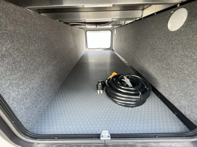 2027 Keystone Carbon 361LT - Photo 4