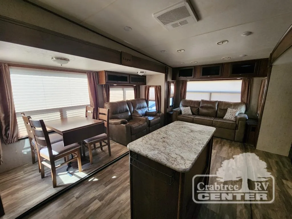 2018 Highland Ridge Open Range Light LF319RLS - Photo 3