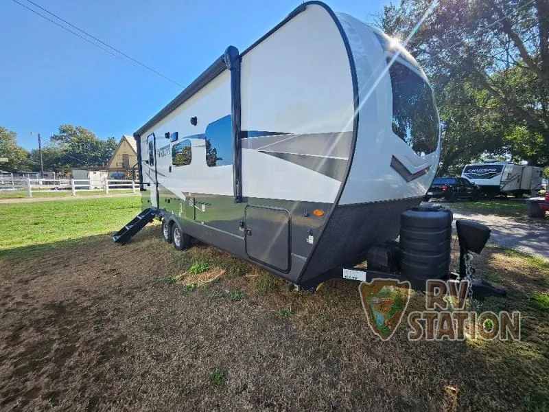 2024 Forest River Rockwood Mini Lite 2511S - Photo 2