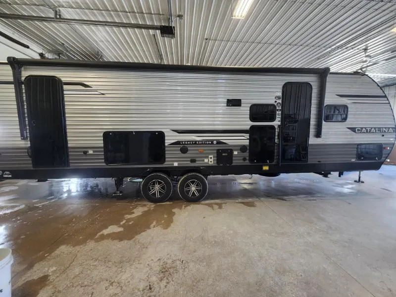 2026 Coachmen Catalina Legacy Edition 273DBHCK, Photos photo 30