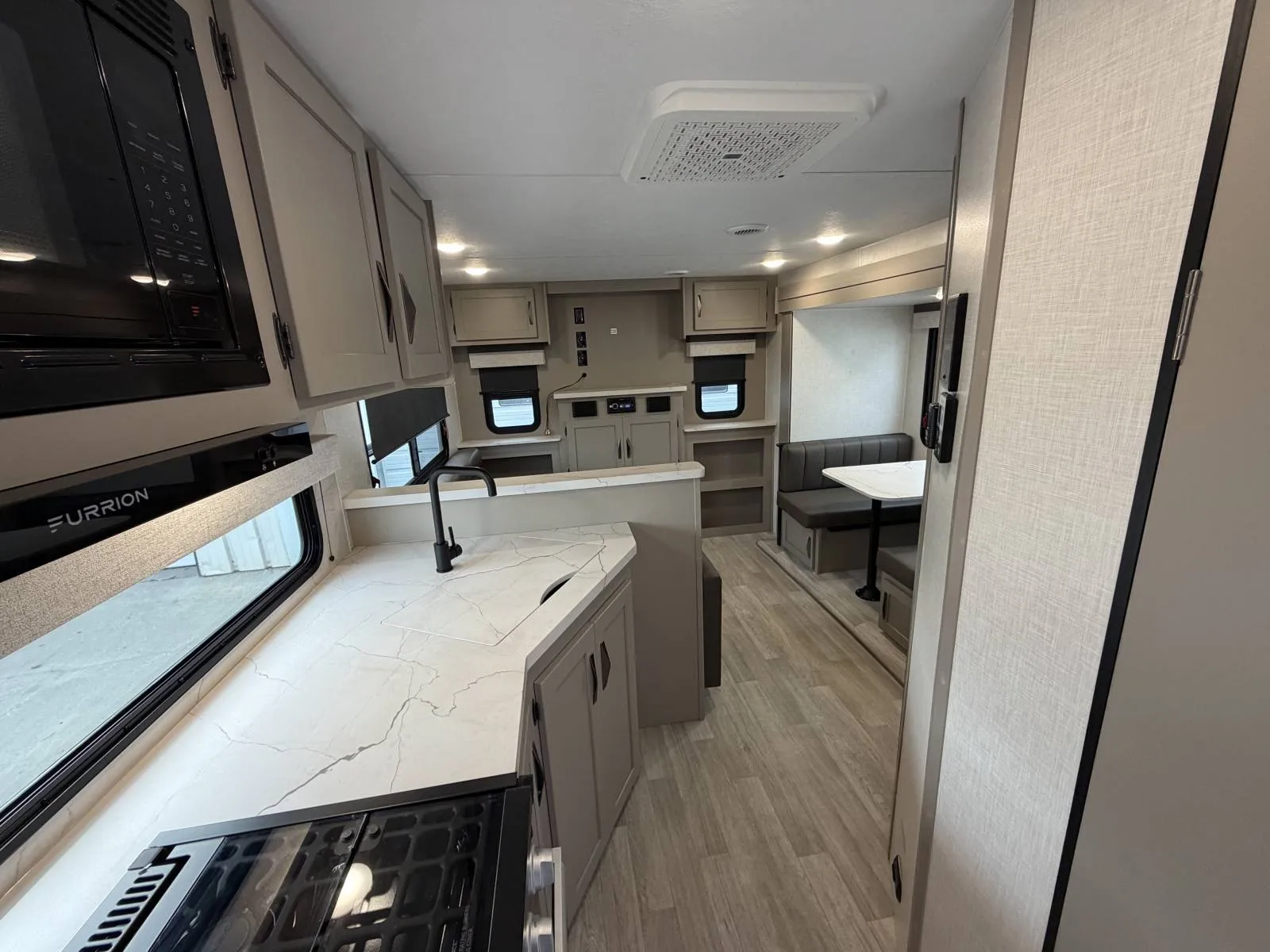 2024 Kz CONNECT 221RESE - Photo 3
