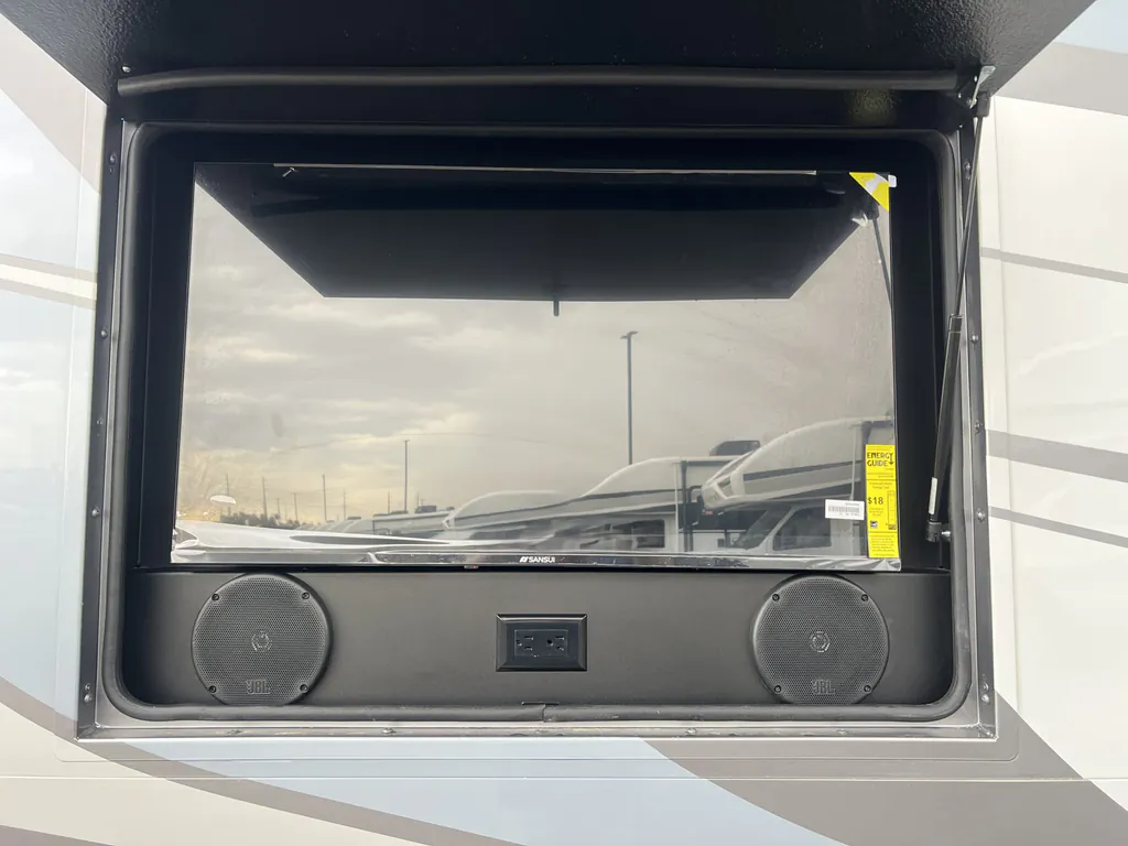 2027 Entegra Coach Vision XL 36C, Photos photo 31