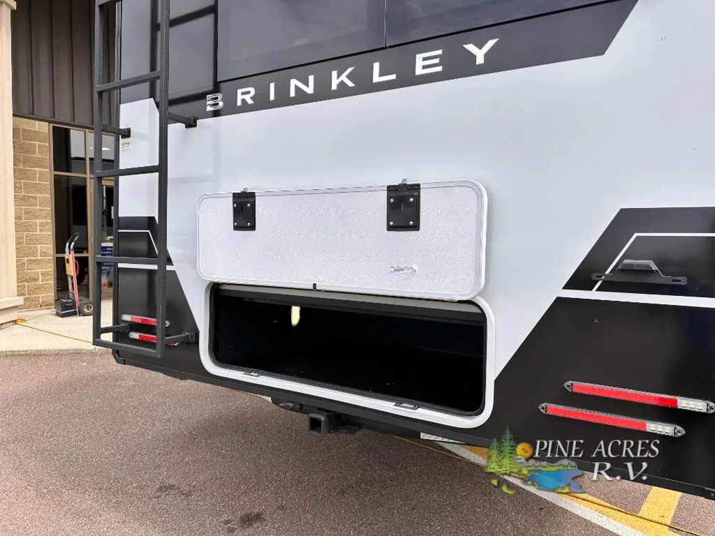 2026 Brinkley Model Z 3515, Photos photo 5