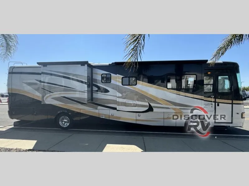 2008 Monaco Knight 40 DFT - Photo 2
