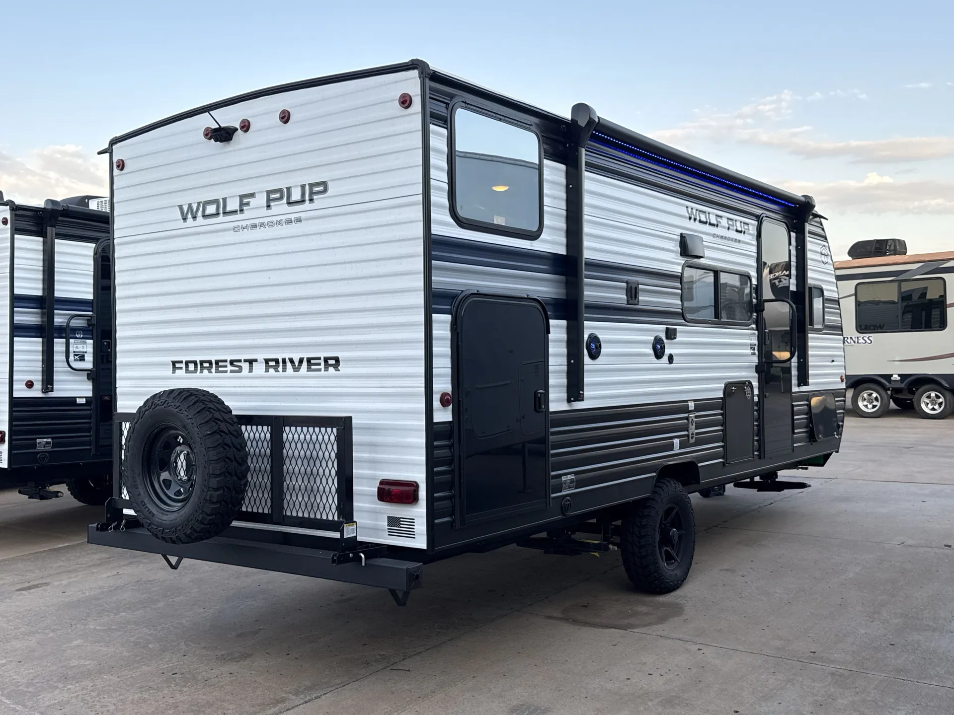2027 Forest River Cherokee Wolf Pup 17JW — backside