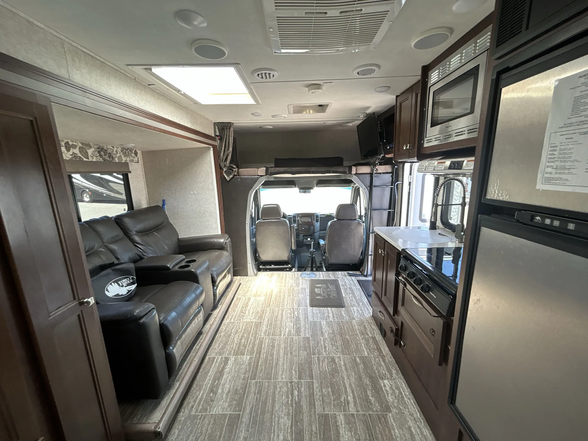 2018 Forest River Forester Mbs 2401W — living area main