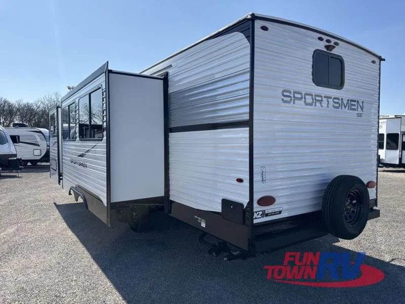 2026 KZ Sportsmen SE 292RBKSE - Photo 4