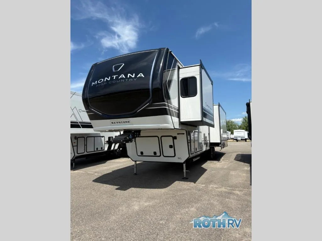 2026 Keystone Montana High Country 331RL - Photo 3