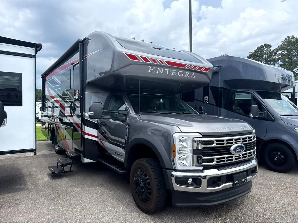 2027 Entegra Coach Esteem XL 32U - Photo 2