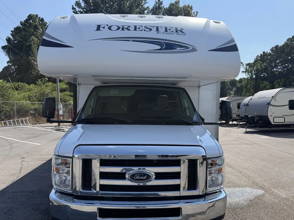 2018 Forest River Forester 2421MS - Photo 3