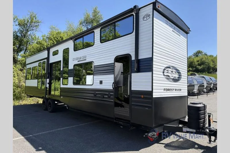 2026 Forest River Cherokee Timberwolf 39JM - Photo 3