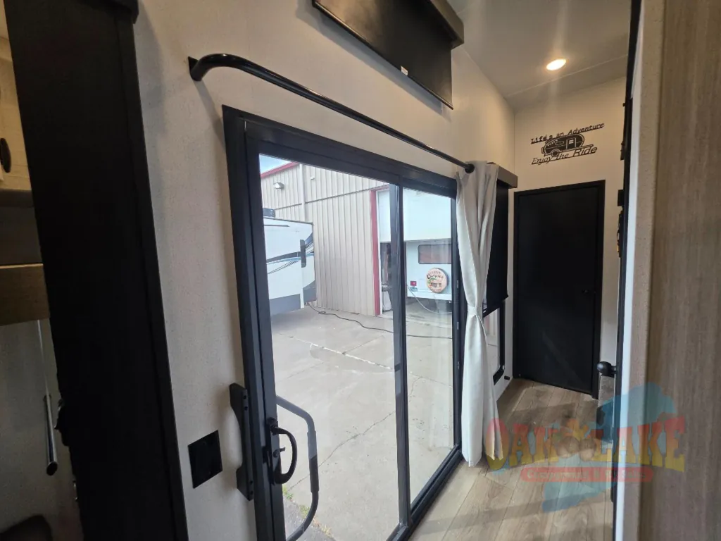 2027 Forest River Puma Vista 403LFT, Photos photo 21