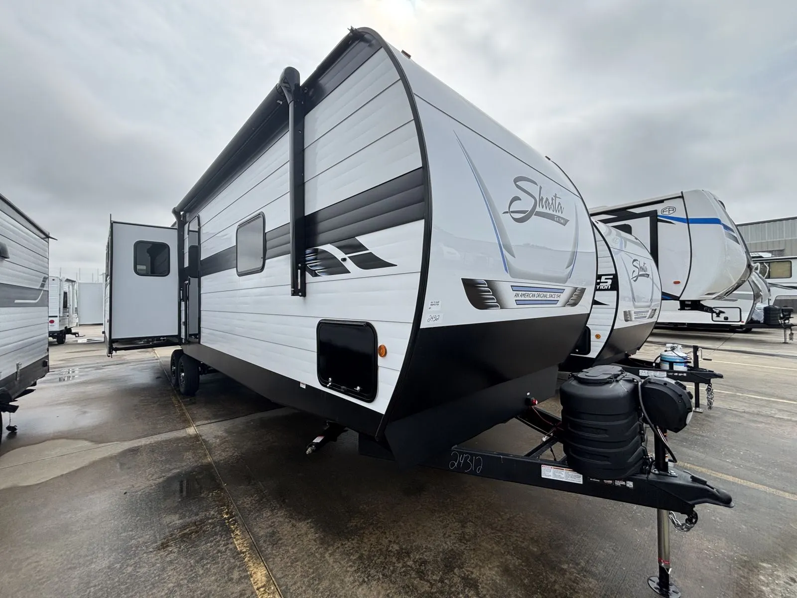 2026 Forest River SHASTA OASIS 33RLTS Travel Trailer - Photo 2
