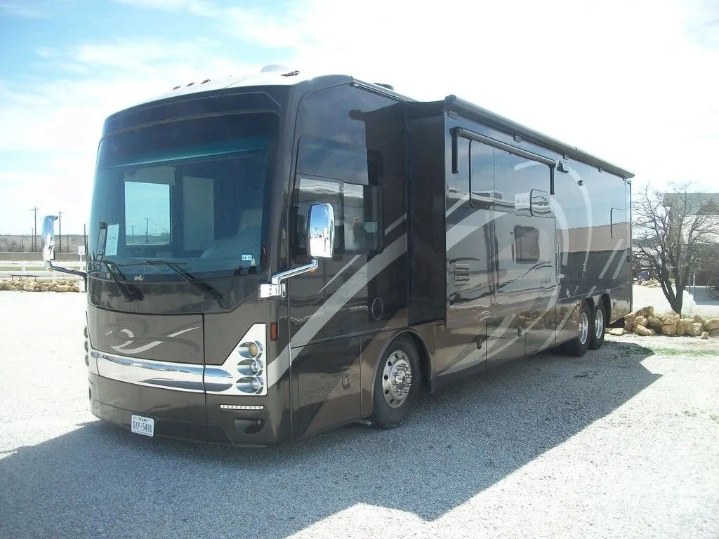 2017 Thor Motor Coach Tuscany 42GX - Main photo