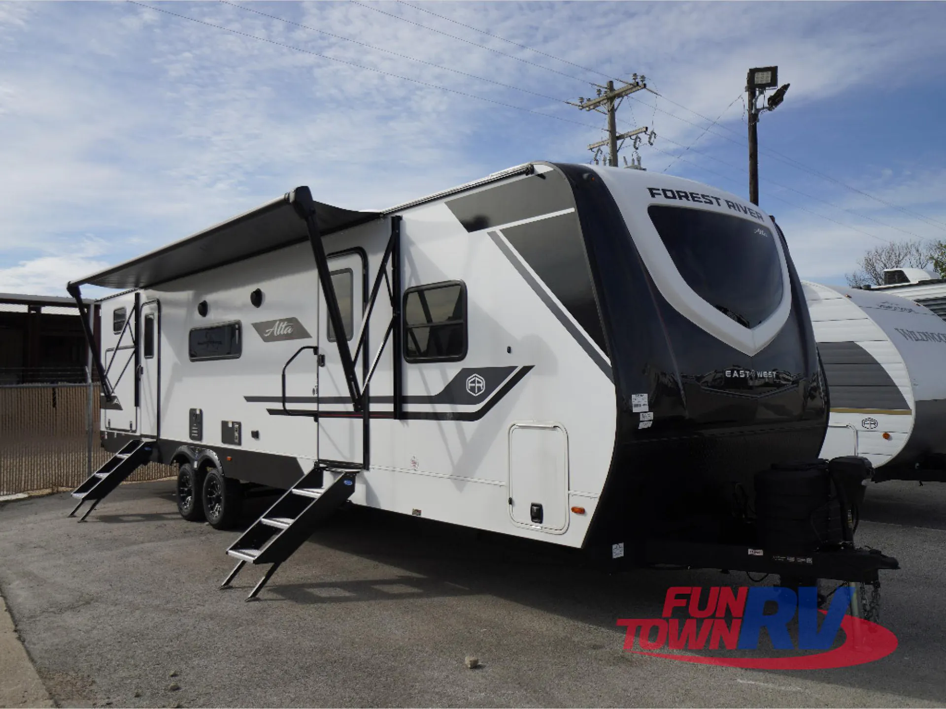 2026 East to West Alta 3150KBH dealer photo 1 from Fun Town RV