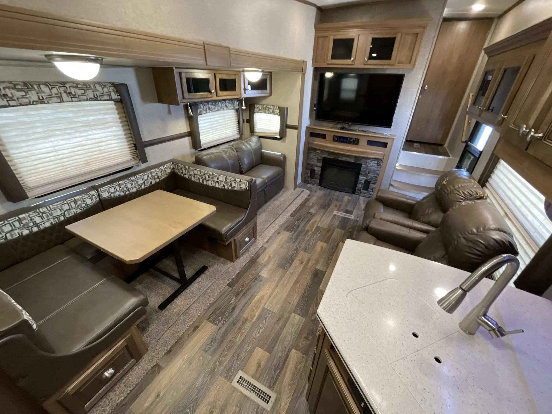 2017 Forest River Rockwood Signature Ultra Lite 8280WS — living area main
