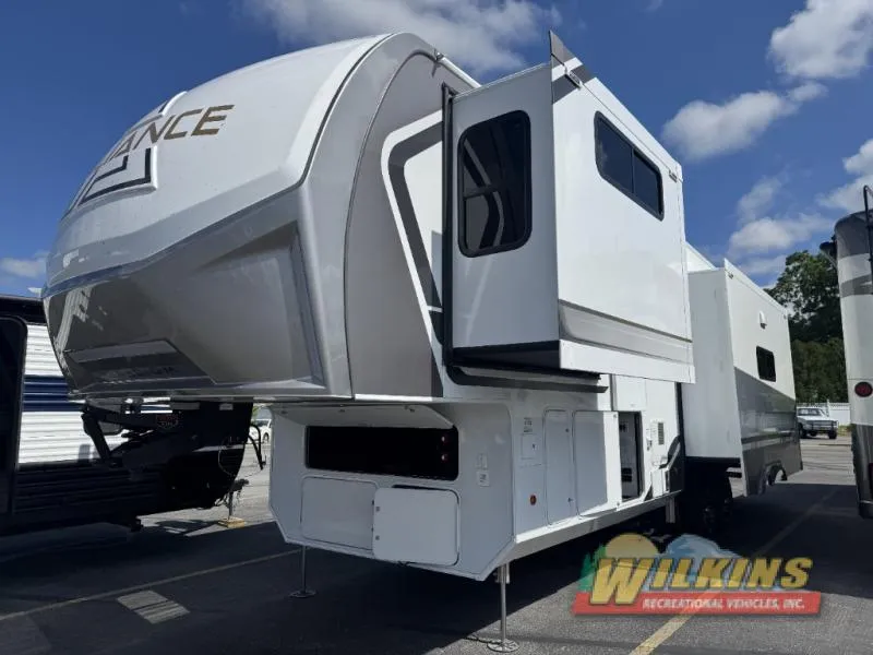 2027 Alliance RV Paradigm 310RL - Photo 3